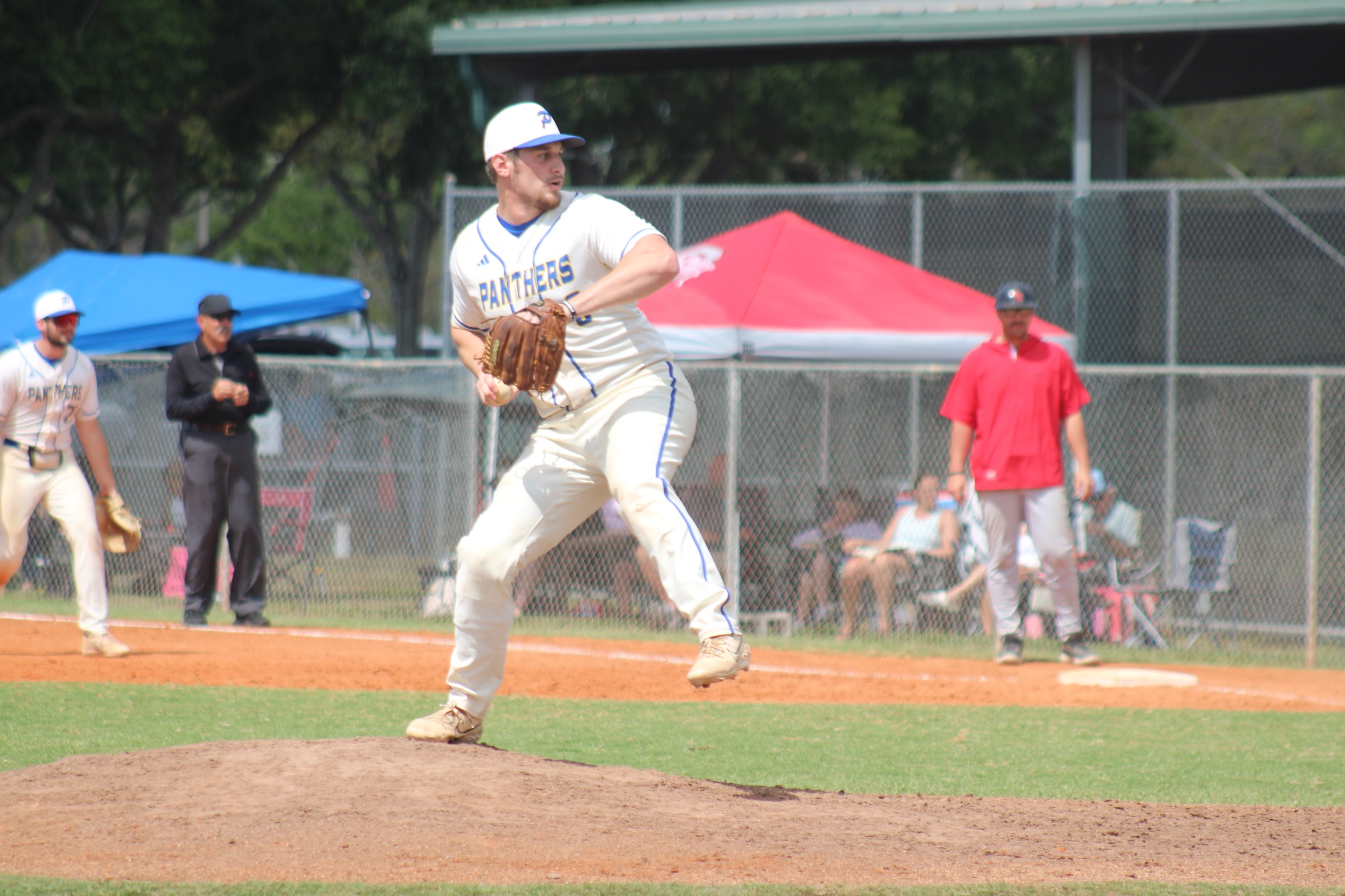 Panthers Unable to Recover after Big 3rd Inning, Fall 11-4