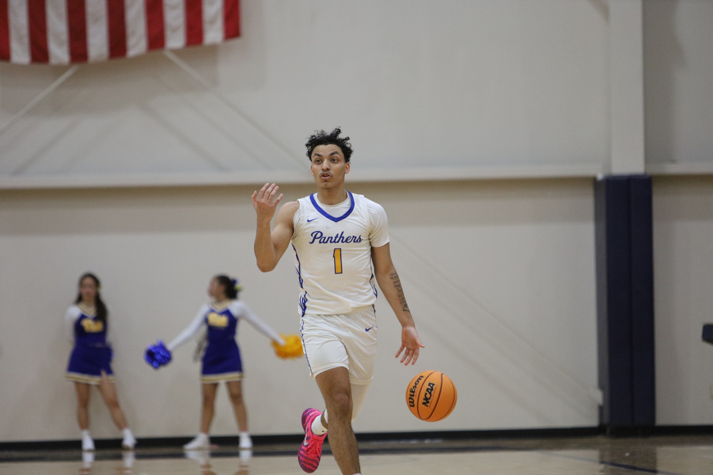 Rodriguez Reaches 1,000 Points in Win at Hilbert