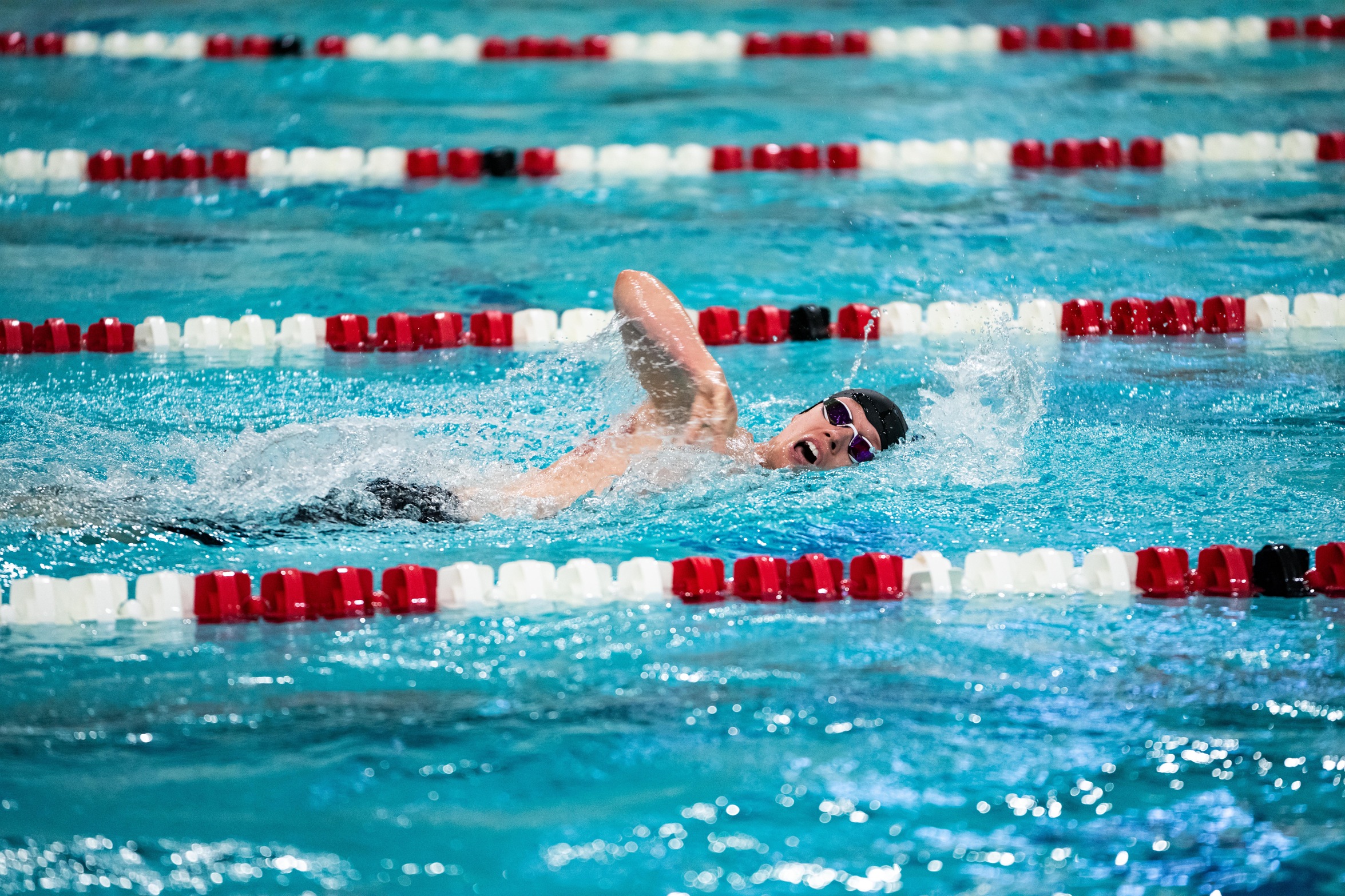 Conan Young Places in 500-Yard Freestyle, Panthers Move into 7th