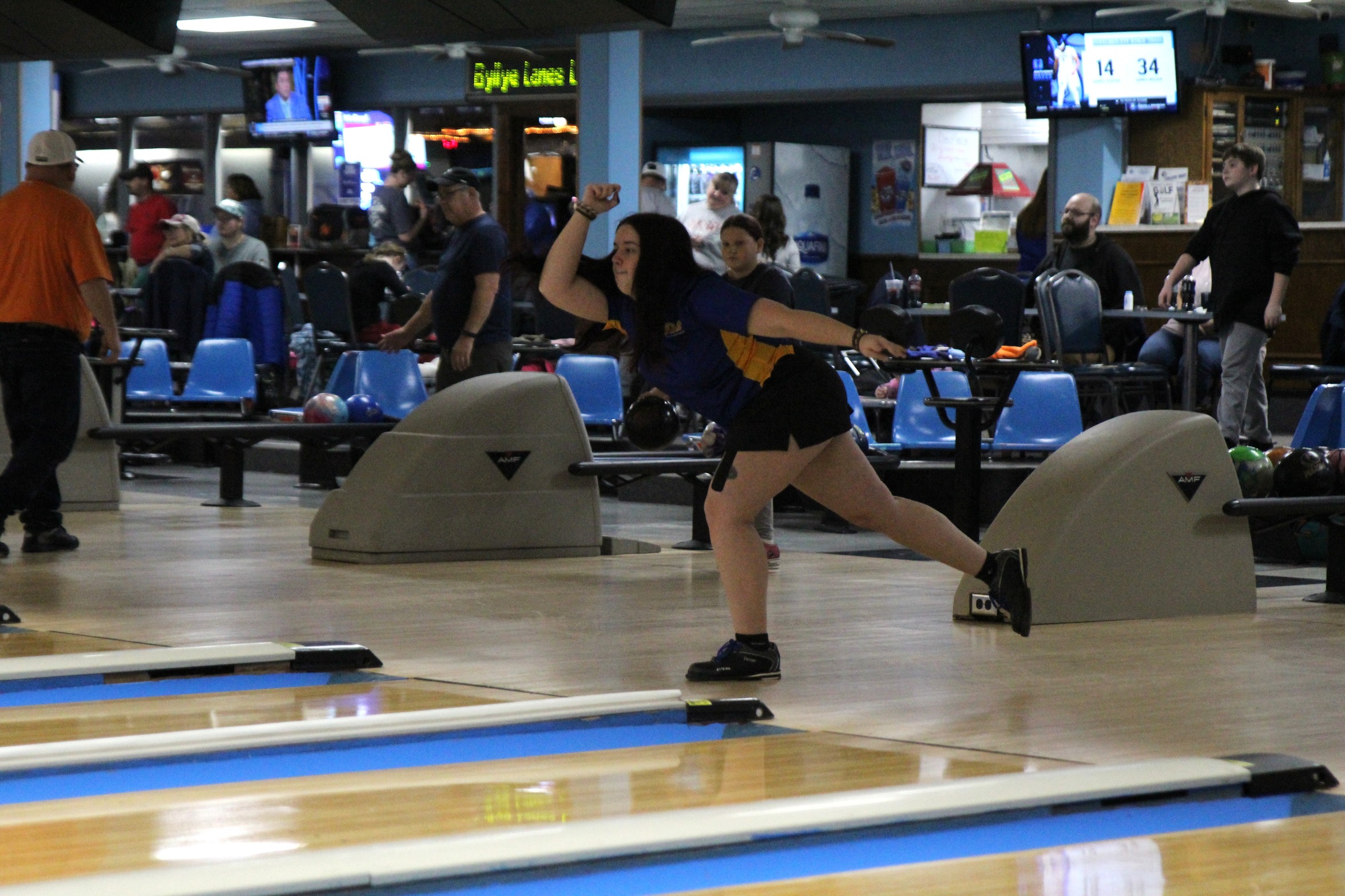 Panther Bowling Season Ends at AMCC Championship